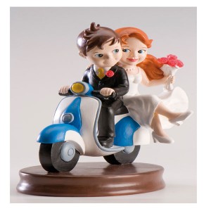 Figura Pastel Novios Vespa